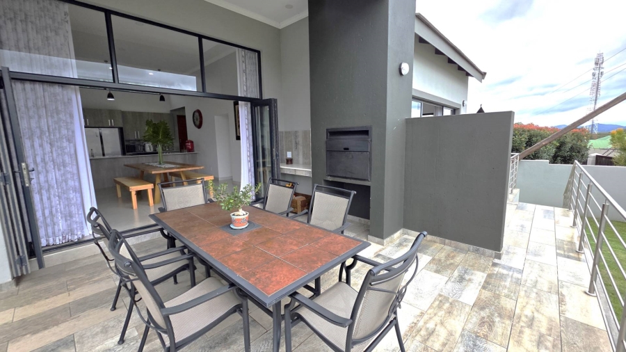 3 Bedroom Property for Sale in Kosmos Ridge North West